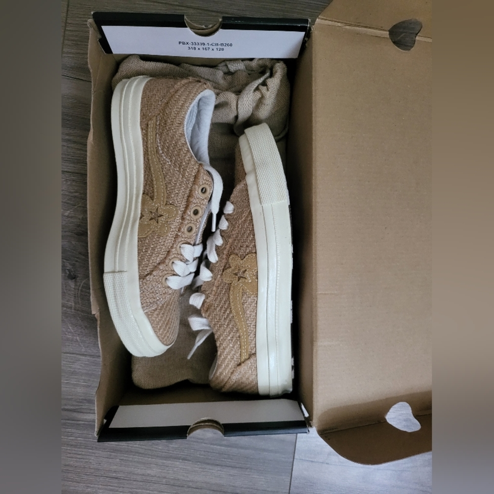 Golf Le Fleur Converse Burlap